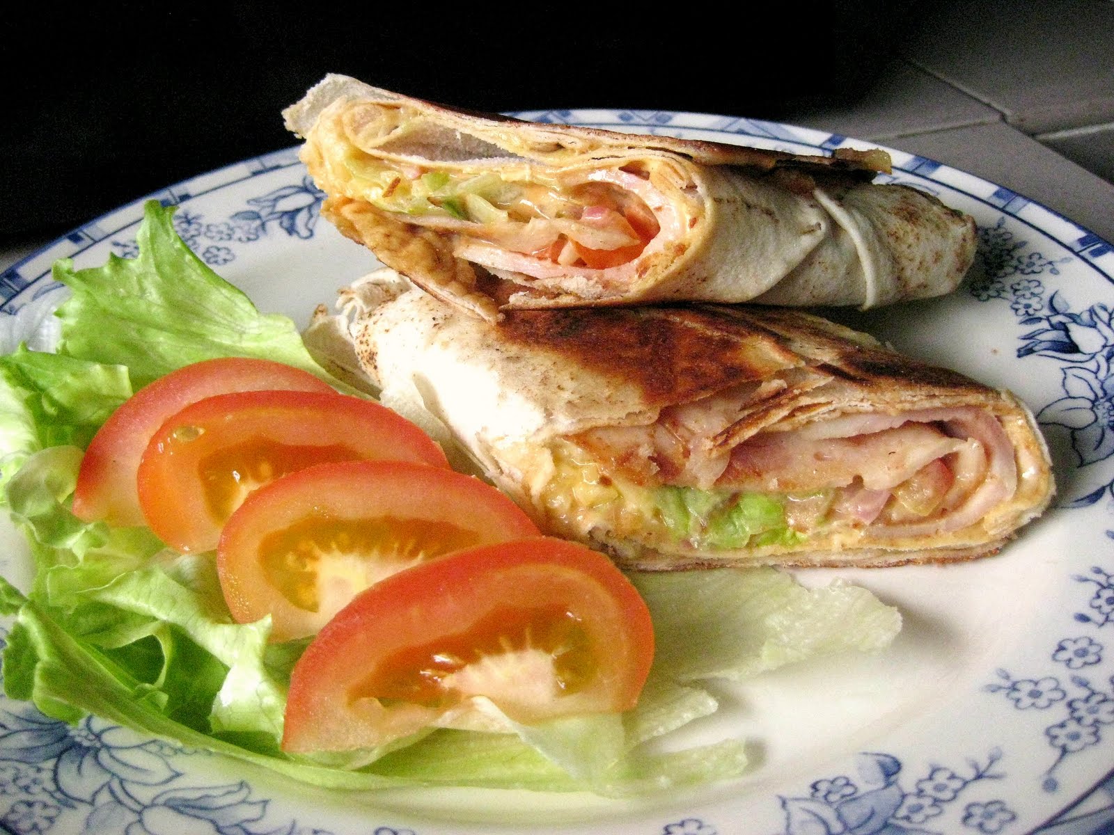 RESEPI NENNIE KHUZAIFAH: Kebab kepingan ayam bologna
