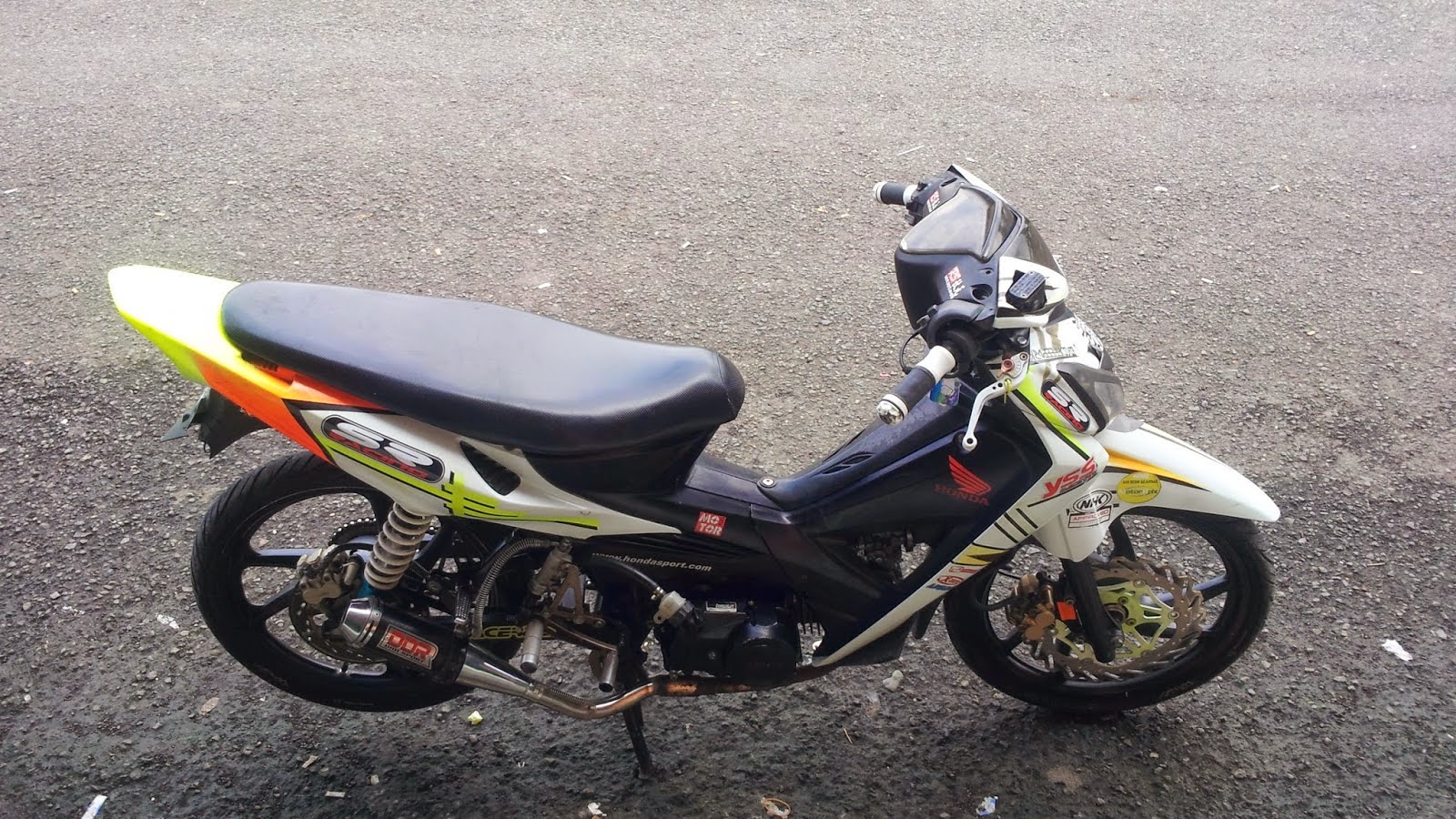 Gambar Modifikasi Motor Revo 100cc Ulasan Otomotif