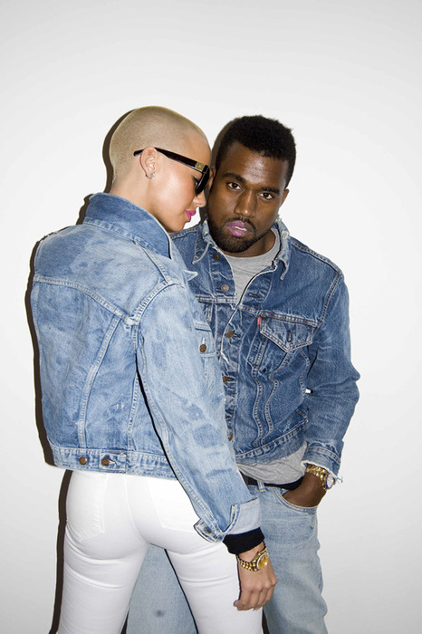 amber rose kanye vma. Amber+rose+kanye+west+kiss