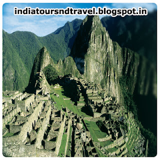 The Immense Indian Travel Bazaar 2012 begins