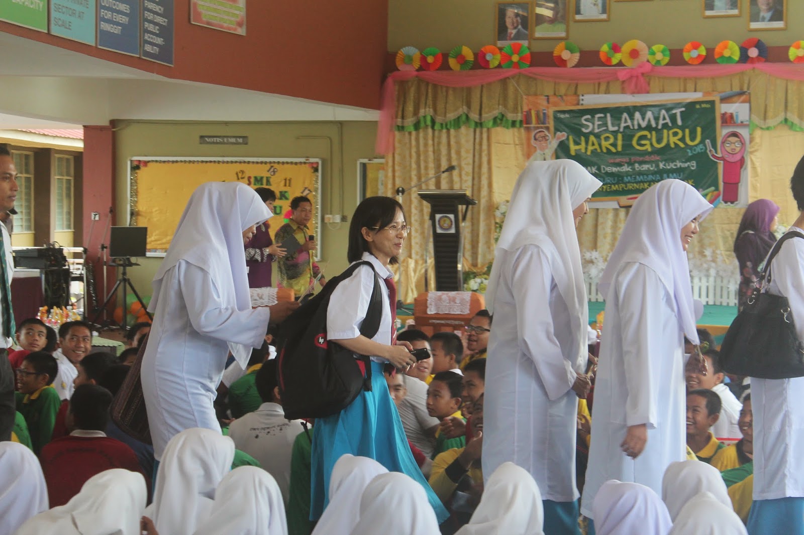 3.MAJLIS SAMBUTAN HARI GURU 2015 DI SMK DEMAK BARU KUCHING 