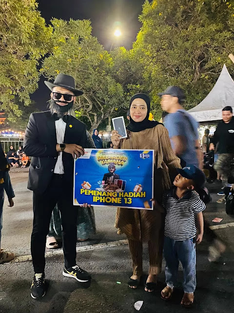 Bawa Pulang iPhone, Warga Nganjuk Jadi Pemenang di Festival Kediri Kuno Kini 2025 Berkat Yamaha