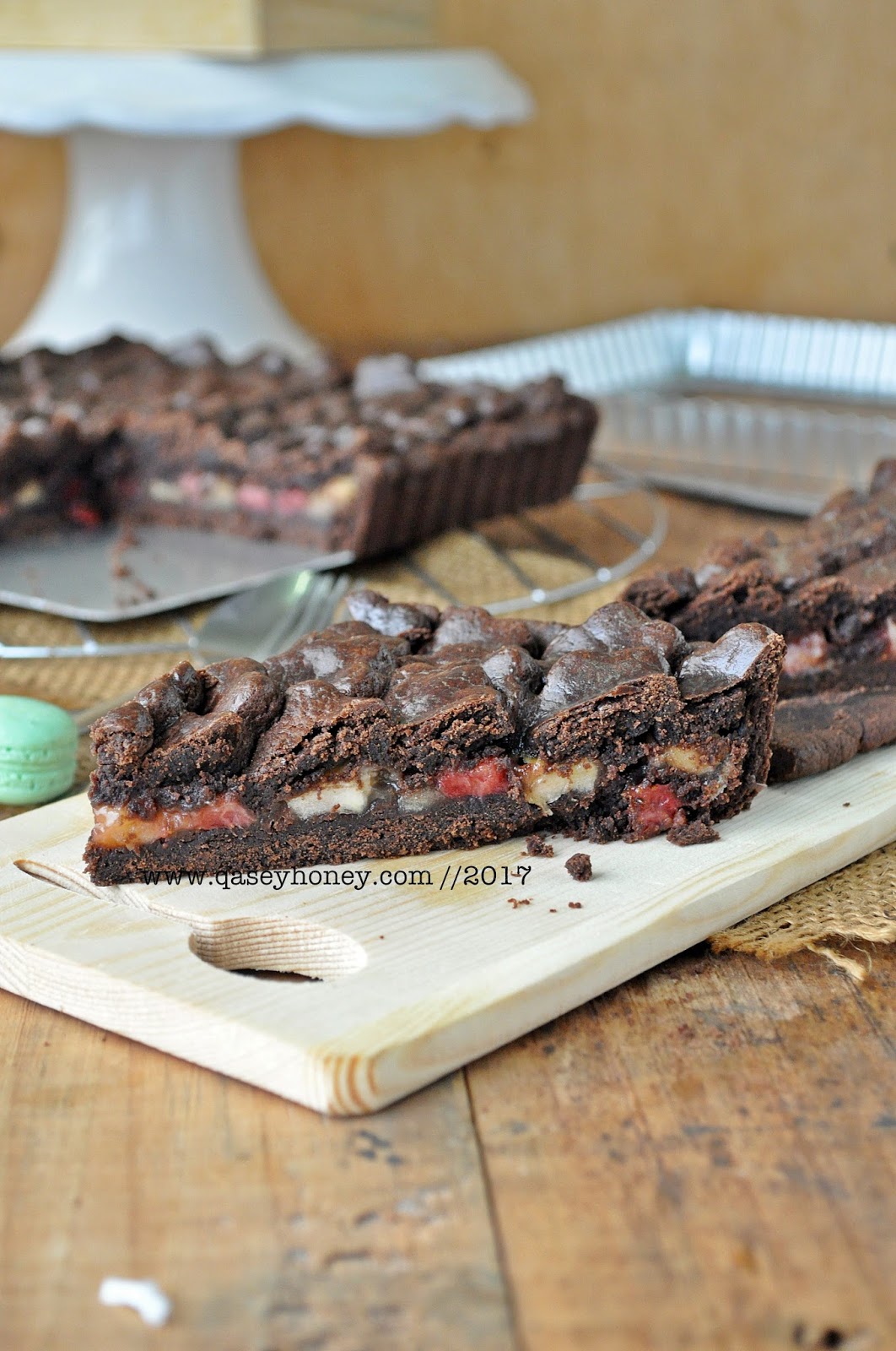 PAI COKLAT EPAL STRAWBERI - QASEY HONEY