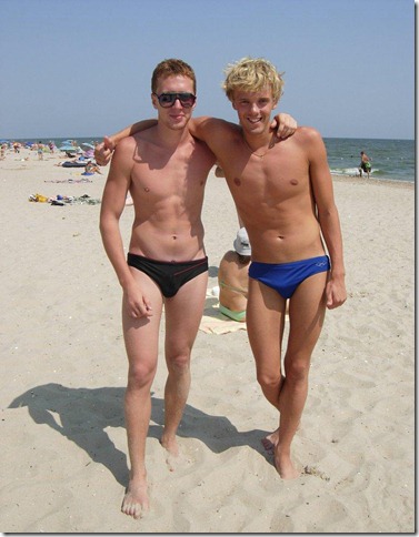 beachboyfriends_Extremely good looking guys with their abs ripped and huge cocks