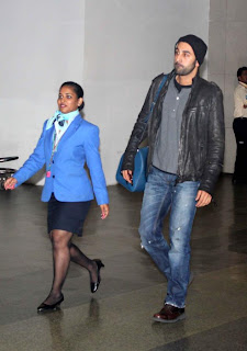 Shahrukh, Ranbir Kapoor & Katrina Kaif arrive from TOIFA and spotted at aiport