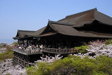 10 Tempat Wisata Terbaik Di Jepang