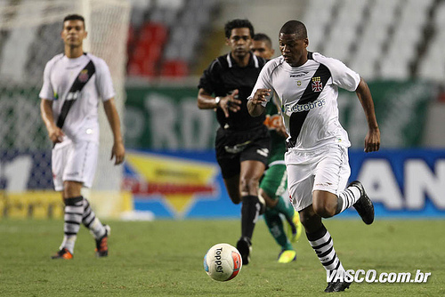 Vascão 100%  vence Boavista e ajuda a classificar o rival tricolor