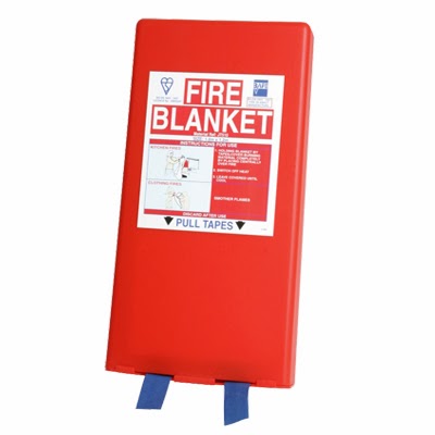 fire blanket atau selimut api