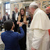 Man Proposes To His Girlfriend In The Presence Of Pope Francis [Photos]