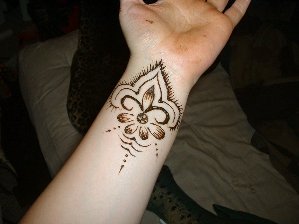 Beautiful Henna  Tattoo  Designs  For Your Wrist