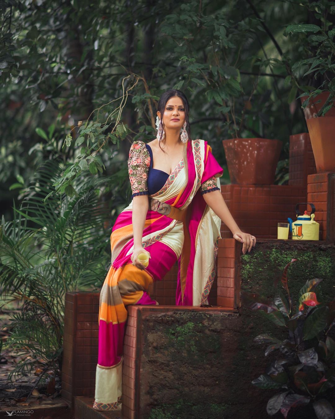Actress Aabha Paul Latest Hot Photos in Saree