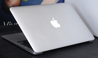 Jual Macbook Air Core i5 ( 11.6-Inch ) A1370 Mid-2011