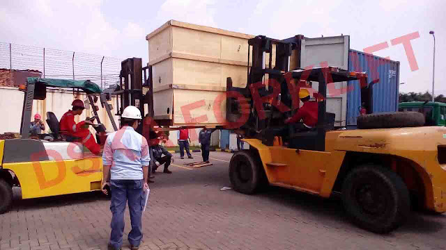 RENTAL FORKLIFT 10 DAN 5 TON DI PONDOK GEDE