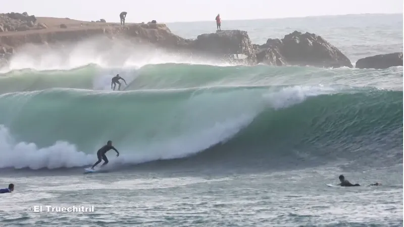 Surfing La Herradura 01-09-2023 (3/3)