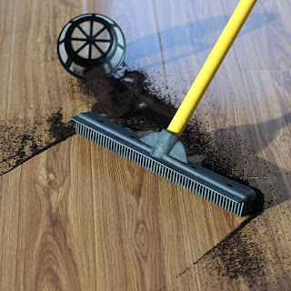 Evriholder Furemover Broom with Squeegee made from 100% Rubber, Multi-Surface and Pet Hair Removal,  Extends from 3 ft. to 6 ft.