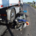  Un motociclista terminó con lesiones tras protagonizar un siniestro vial con un camión