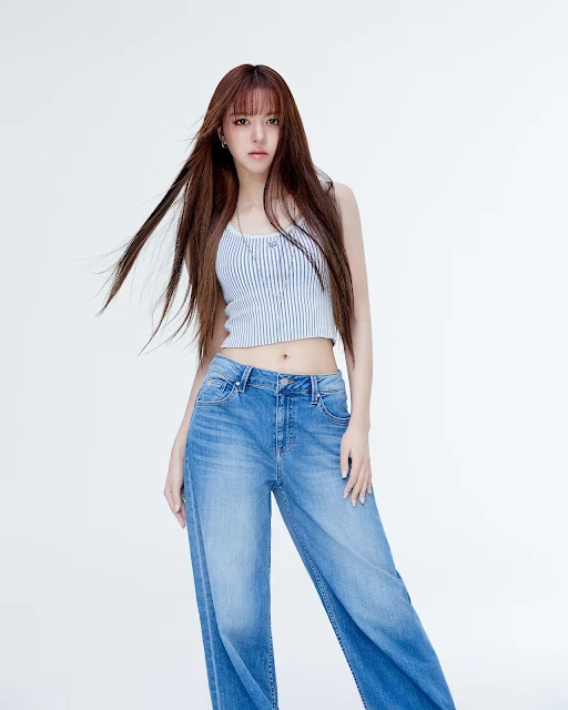 게스(GUESS) X 엔믹스(NMIXX), ‘Denim is our world’ 화보 공개