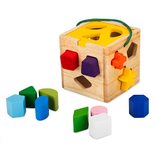 3 đồ chơi thả khối phù hợp nhất cho trẻ