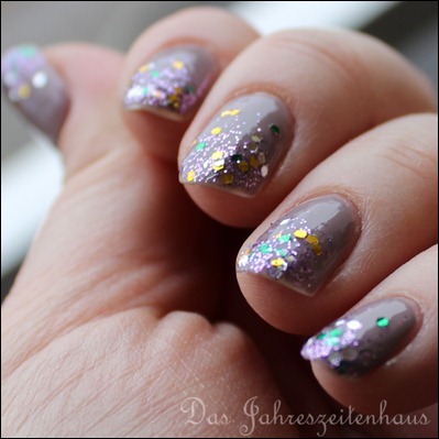 Glittery Tips 3