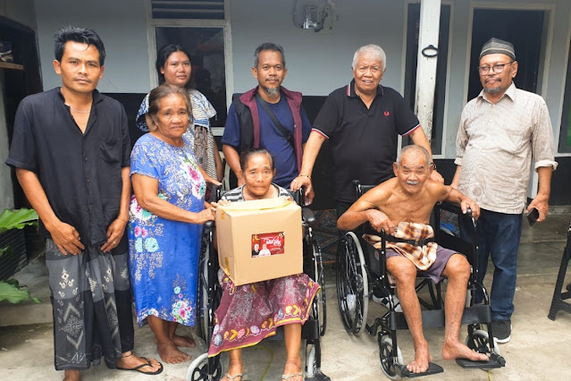 "Rachmat Hidayat Elektrik" kembali berbagi kebahagiaan di Lombok Timur