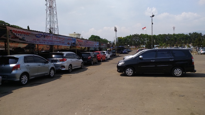  Bursa  Jual Beli Kendaraan Bermotor Bekas  di Lotte  Mart  Jl 