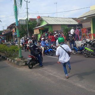 Seorang Pemuda Babak Belur di Hajar Masa saat Hendak Mencuri Hp di Salah Satu Konter di Kalianda