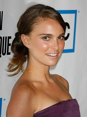 natalie portman short hair. NAtalie Portman-Side parted