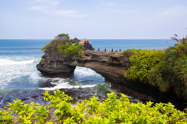 Tempio di Tanah Lot-Bali