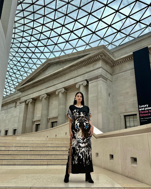 Stacy Biano – Most Beautiful Transgender Model in Women Tiger Head Print Long Dress Photoshoot