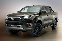 Toyota Hilux Invincible X Double Cab (2021) Front Side