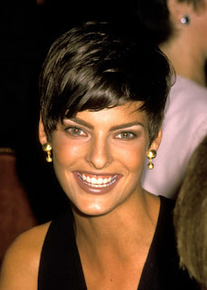 Linda Evangelista Hairstyle Trends for Women - Celebrity Hairstyle Ideas