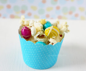 popcorn traktatie, popcorn trakteren, popcorn uitdelen, eenhoorn traktatie, recept eenhoorn, unicorn recept, eenhoorn traktatie, mm's, chocopopcorn