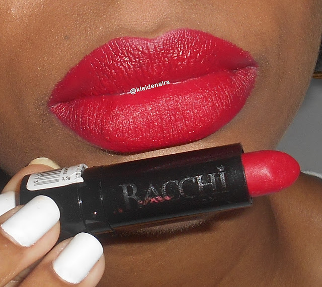 Batom matte bacchi cosmeticos red kiss 