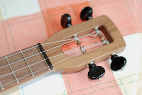 firefly ukulele headstock