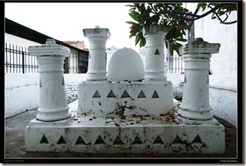 malay tomb1