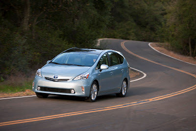 2012 Toyota Prius V Official Photos