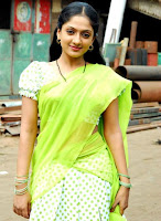 Sheela, In, Half, Saree