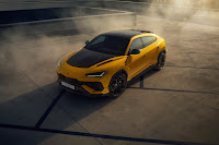 2023 Lamborghini Urus Performante