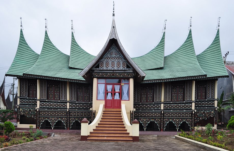 Gambar Rumah Gadang - 10 desain rumah adat sumatera barat 