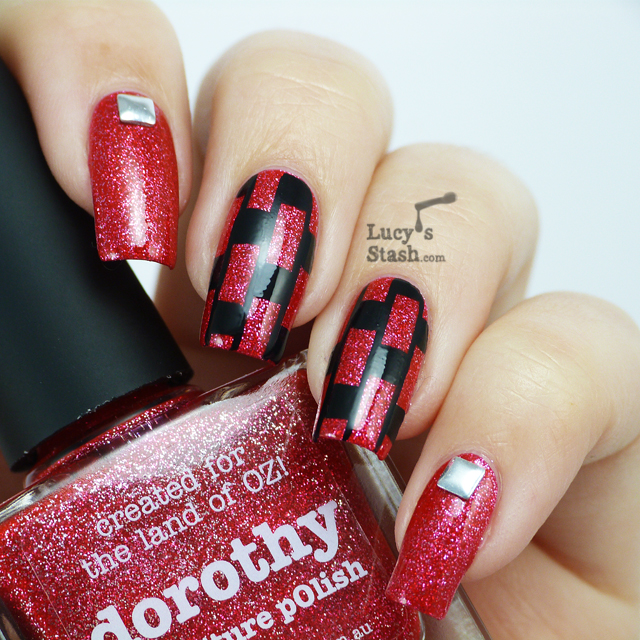 Lucy's Stash: Patterned nail art featuring piCture pOlish Dorothy with tutorial!