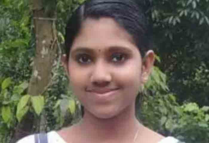 Idukki, News, Kerala, Accident, Found dead, Death, Police, student, Pond, Hospital, Missing,  Idukki: 16 year old girl found dead in pond.