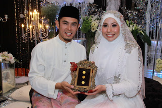 hantaran dinar emas