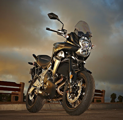 2010 Kawasaki Versys Wallpaper