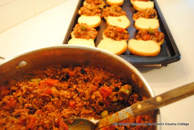 Picadillo Sliders at Miz Helen's Country Cottage