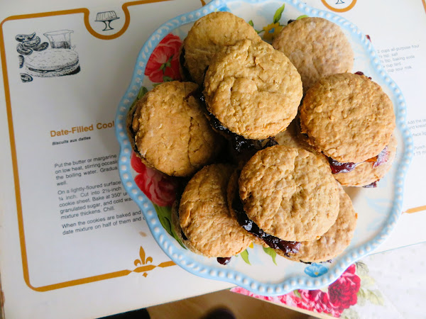 Date Filled Oat Cookies