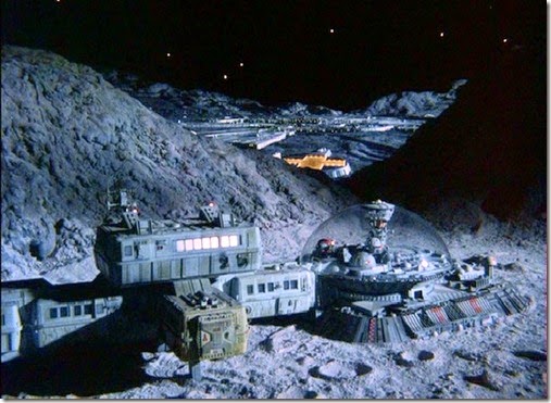 base en la luna