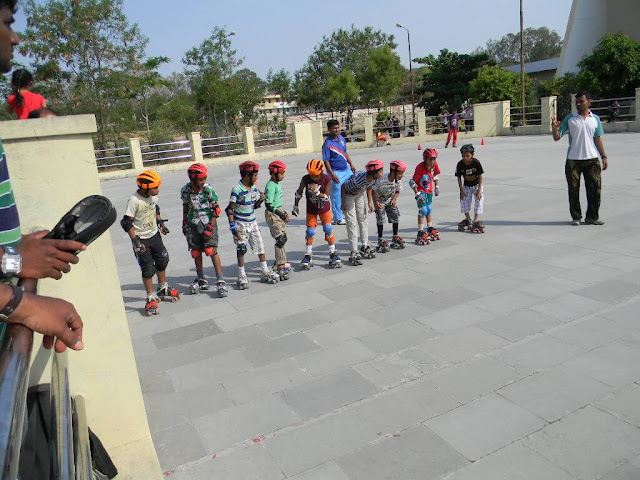 skating classes at hyderabad in telangana mid top skate shoe