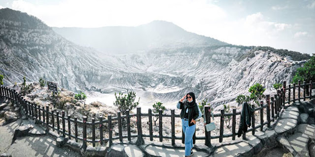 Gunung Tangkuban Perahu