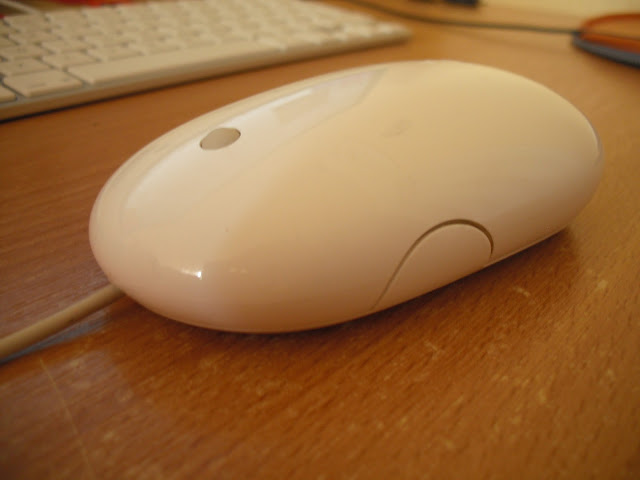 broken apple mouse