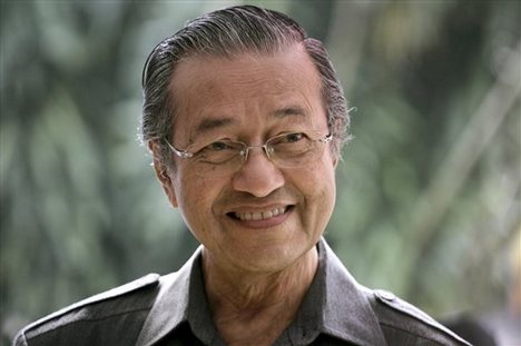 Semoga Tun Dr Mahathir Mohamad cepat sembuh Che Zan